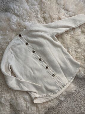 madewell ivory cream waffle knit button back sweater